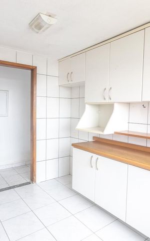 Apartamento à venda com 56m², 2 quartos e 1 vagaCozinha