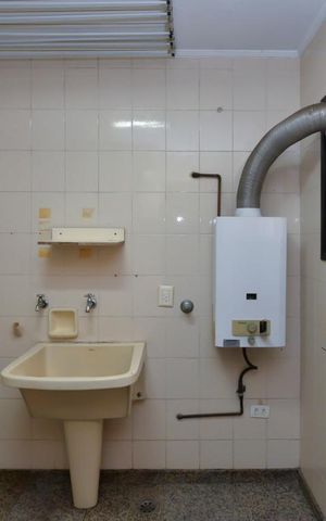 Apartamento à venda com 157m², 4 quartos e 2 vagasÁrea de serviço