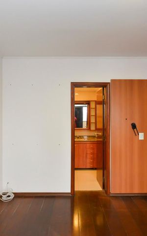 Apartamento à venda com 157m², 4 quartos e 2 vagasSuíte