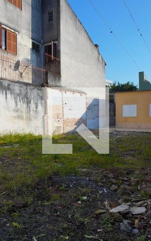 Casa para alugar com 60m², 2 quartos e sem vagaQuintal - Fachada