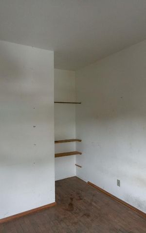 Casa à venda com 50m², 2 quartos e 1 vaga Casa à venda com 50m², 2 quartos e 1 vagaQuarto 1