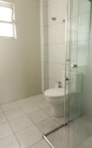 Apartamento para alugar com 65m², 2 quartos e sem vagaBanheiro 1