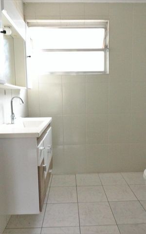 Apartamento para alugar com 65m², 2 quartos e sem vagaBanheiro 1
