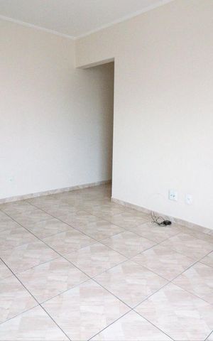 Apartamento para alugar com 65m², 2 quartos e sem vagaSala
