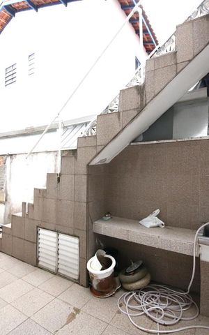 Casa para alugar com 240m², 3 quartos e 2 vagasÁrea e Serviço