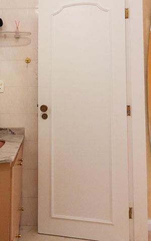 Casa de condomínio à venda com 500m², 4 quartos e 6 vagas Casa de condomínio à venda com 500m², 4 quartos e 6 vagasBanheiro da Suíte 1