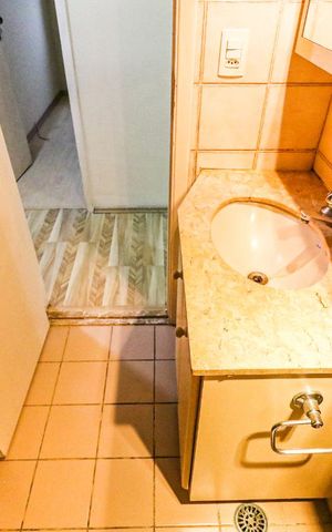 Apartamento à venda com 67m², 3 quartos e 1 vaga Apartamento à venda com 67m², 3 quartos e 1 vagaBanheiro