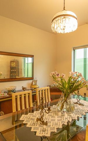 Casa à venda com 450m², 3 quartos e 6 vagasSala Jantar