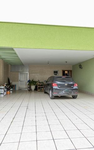 Casa à venda com 450m², 3 quartos e 6 vagasGaragem