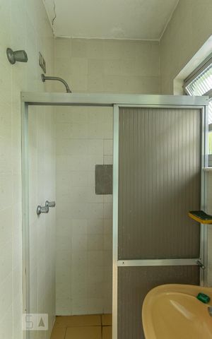 Casa à venda com 450m², 3 quartos e 6 vagasBanheiro Piscina