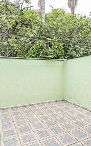 Casa à venda com 450m², 3 quartos e 6 vagasÁrea de Serviço Externa