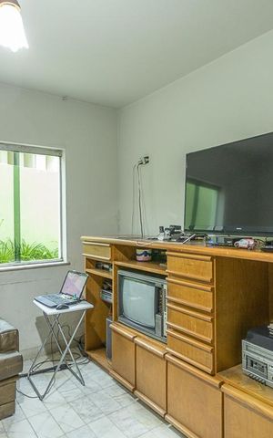 Casa à venda com 450m², 3 quartos e 6 vagasSala Tv