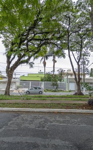 Casa à venda com 450m², 3 quartos e 6 vagasFachada