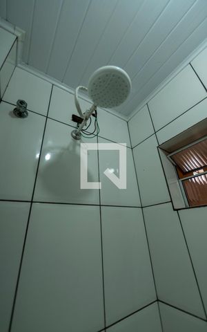 Studio para alugar com 37m², 1 quarto e sem vaga Studio para alugar com 37m², 1 quarto e sem vagaBanheiro