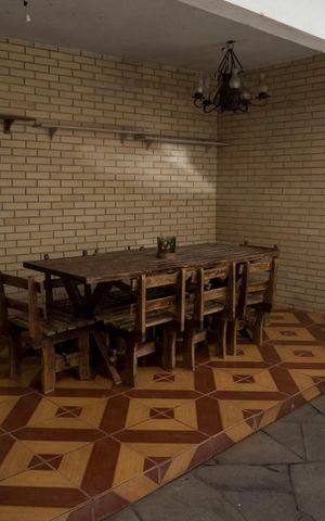 Casa à venda com 243m², 4 quartos e 3 vagasChurrasqueira