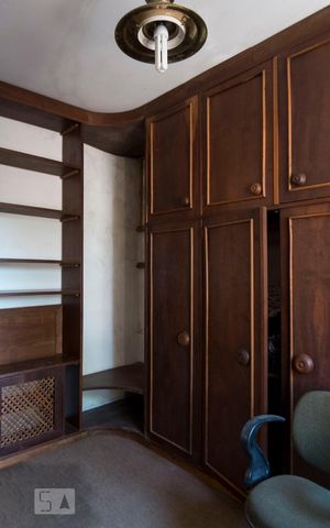 Casa à venda com 243m², 4 quartos e 3 vagasQuarto 2