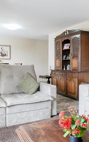 Apartamento à venda com 107m², 3 quartos e 1 vaga Apartamento à venda com 107m², 3 quartos e 1 vagaSala