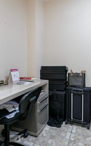 Apartamento à venda com 107m², 3 quartos e 1 vaga Apartamento à venda com 107m², 3 quartos e 1 vagaEscritório
