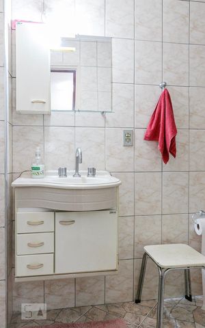 Apartamento à venda com 107m², 3 quartos e 1 vaga Apartamento à venda com 107m², 3 quartos e 1 vagaBanheiro