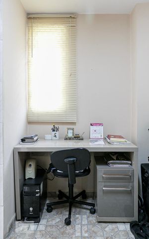 Apartamento à venda com 107m², 3 quartos e 1 vaga Apartamento à venda com 107m², 3 quartos e 1 vagaEscritório