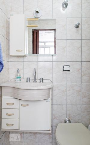 Apartamento à venda com 107m², 3 quartos e 1 vaga Apartamento à venda com 107m², 3 quartos e 1 vagaBanheiro de Serviço