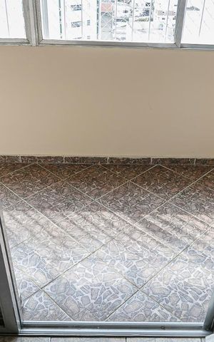 Apartamento à venda com 107m², 3 quartos e 1 vaga Apartamento à venda com 107m², 3 quartos e 1 vagaVaranda