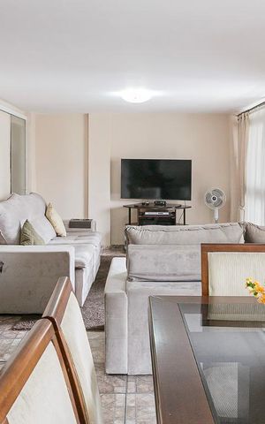 Apartamento à venda com 107m², 3 quartos e 1 vaga Apartamento à venda com 107m², 3 quartos e 1 vagaSala