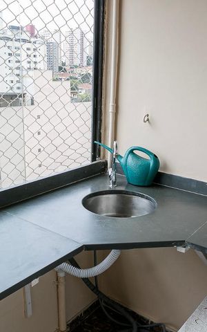 Apartamento à venda com 107m², 3 quartos e 1 vaga Apartamento à venda com 107m², 3 quartos e 1 vagaVaranda