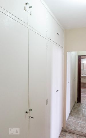 Apartamento à venda com 107m², 3 quartos e 1 vaga Apartamento à venda com 107m², 3 quartos e 1 vagaSuite