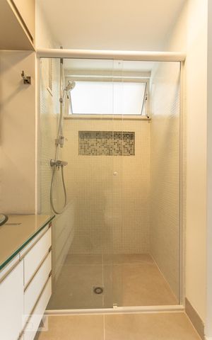 Apartamento à venda com 70m², 2 quartos e 1 vagaBanheiro