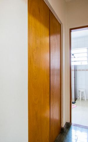 Casa à venda com 431m², 2 quartos e 1 vaga Casa à venda com 431m², 2 quartos e 1 vagaCorredor
