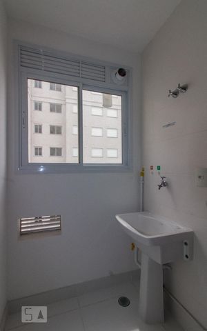 Apartamento à venda com 55m², 2 quartos e 1 vaga Apartamento à venda com 55m², 2 quartos e 1 vagaCozinha e Area de serviço