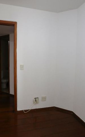 Apartamento à venda com 122m², 4 quartos e 2 vagas Apartamento à venda com 122m², 4 quartos e 2 vagasQuarto 1