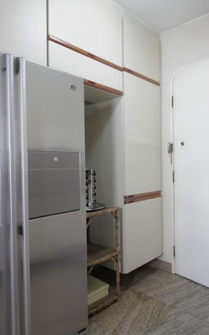Apartamento à venda com 180m², 3 quartos e 3 vagasCozinha