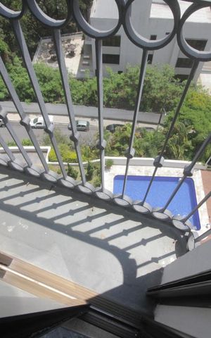 Apartamento à venda com 180m², 3 quartos e 3 vagasVaranda