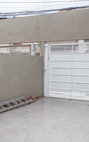 Casa à venda com 150m², 4 quartos e 2 vagasGaragem