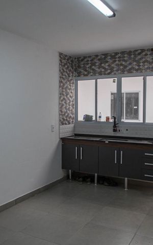 Casa à venda com 150m², 4 quartos e 2 vagasCozinha