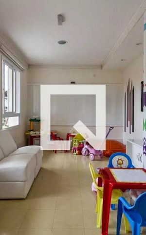 Apartamento à venda com 96m², 2 quartos e 2 vagas Apartamento à venda com 96m², 2 quartos e 2 vagasBRinquedoteca