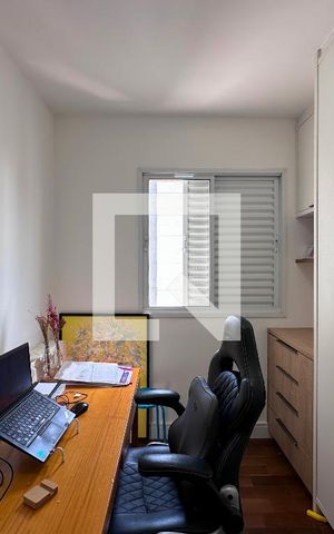 Apartamento à venda com 96m², 2 quartos e 2 vagasQuarto 2