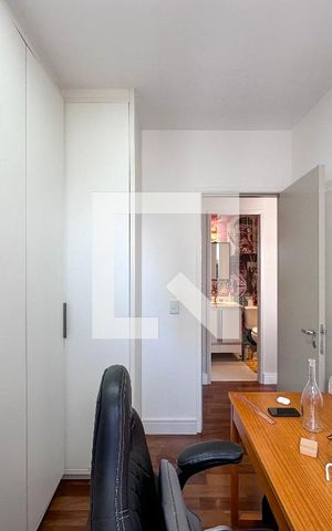 Apartamento à venda com 96m², 2 quartos e 2 vagasQuarto 2