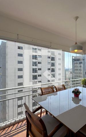Apartamento à venda com 96m², 2 quartos e 2 vagasSala