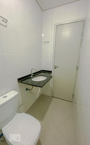 Apartamento para alugar com 40m², 1 quarto e sem vagaBanheiro