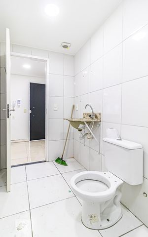 Studio para alugar com 25m², 1 quarto e sem vaga Studio para alugar com 25m², 1 quarto e sem vagaBanheiro