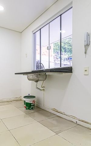 Studio para alugar com 25m², 1 quarto e sem vaga Studio para alugar com 25m², 1 quarto e sem vagaSala/Cozinha