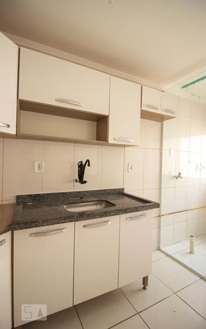 Apartamento para alugar com 47m², 2 quartos e 1 vagaCozinha - Armários