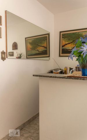 Casa à venda com 250m², 4 quartos e 3 vagasSala