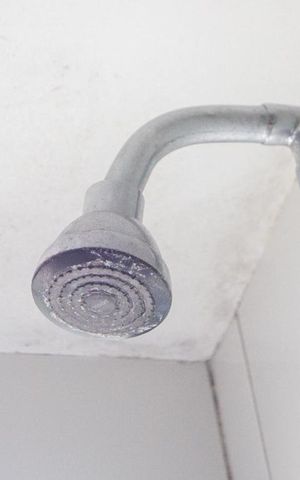 Apartamento à venda com 98m², 3 quartos e 2 vagasDetalhe Banheiro