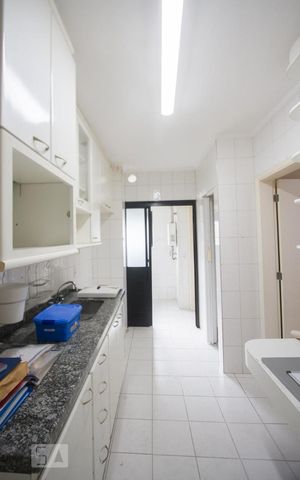 Apartamento à venda com 98m², 3 quartos e 2 vagasCozinha