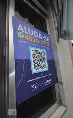 Apartamento para alugar com 70m², 2 quartos e 1 vagaFoto da placa do Imóvel