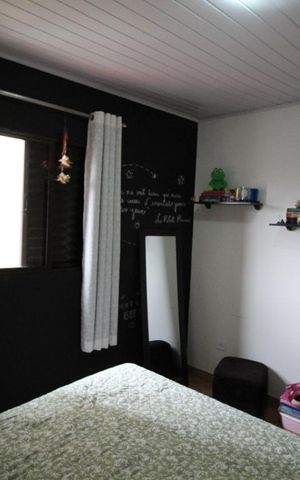 Casa à venda com 223m², 3 quartos e 3 vagasQuarto 2